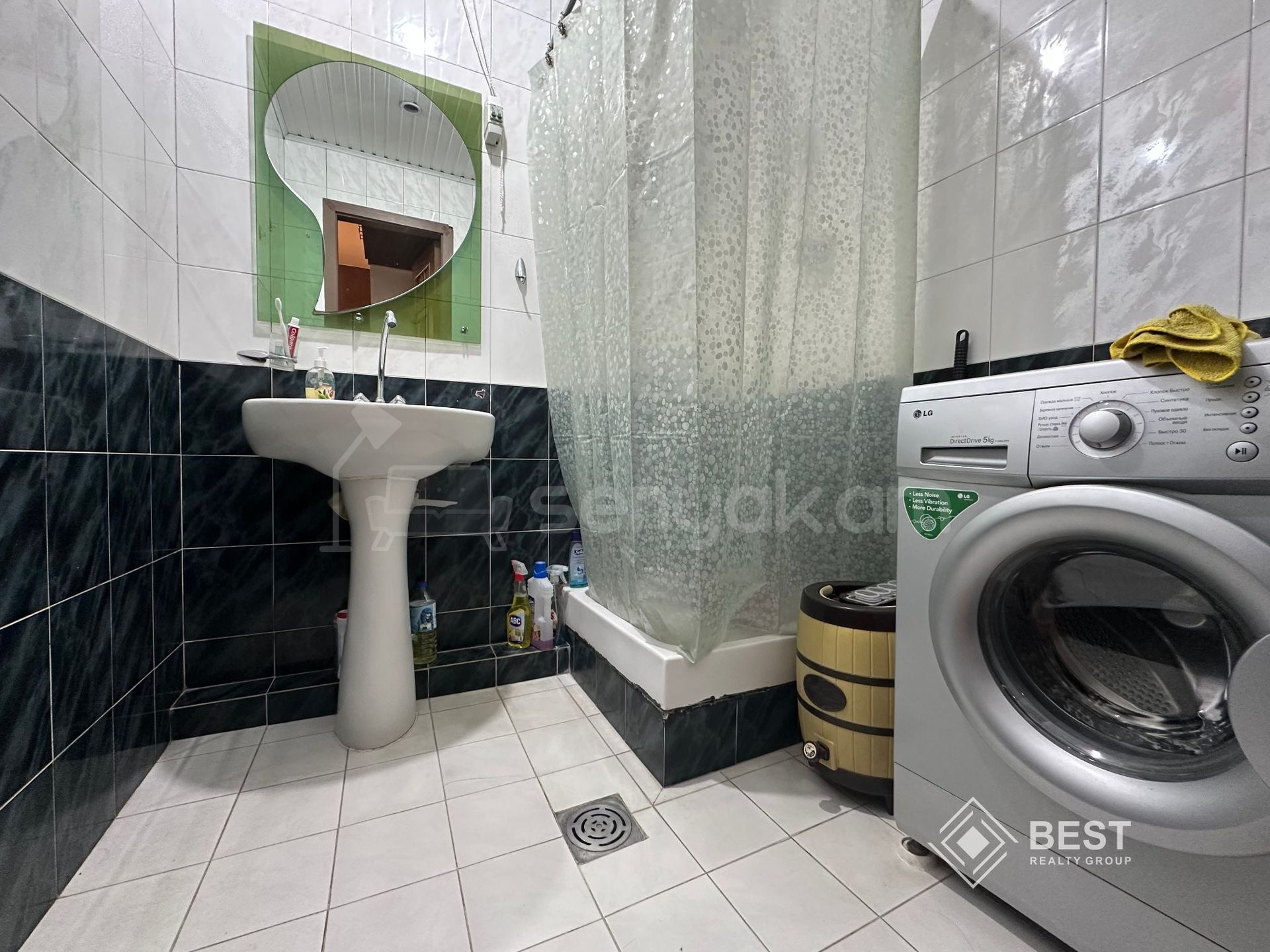 3 Սենյականոց Բնակարան Քարե Շենքում, 73քմ, 4/4 հարկ, Կապիտալ Վերանորոգված, Կահավորված, Արևկող