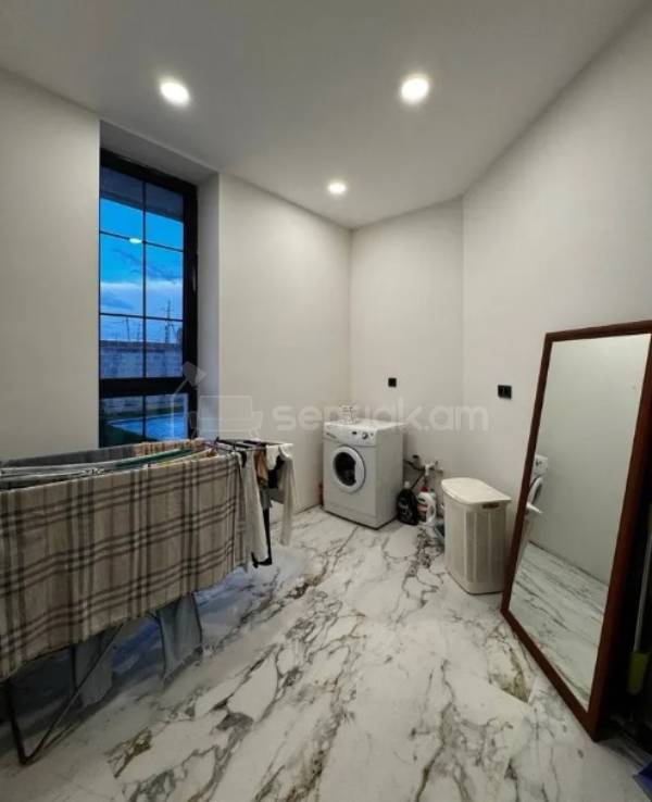 5 Սենյականոց Սեփական Տուն, 200քմ, Դիզայներական Վերանորոգված