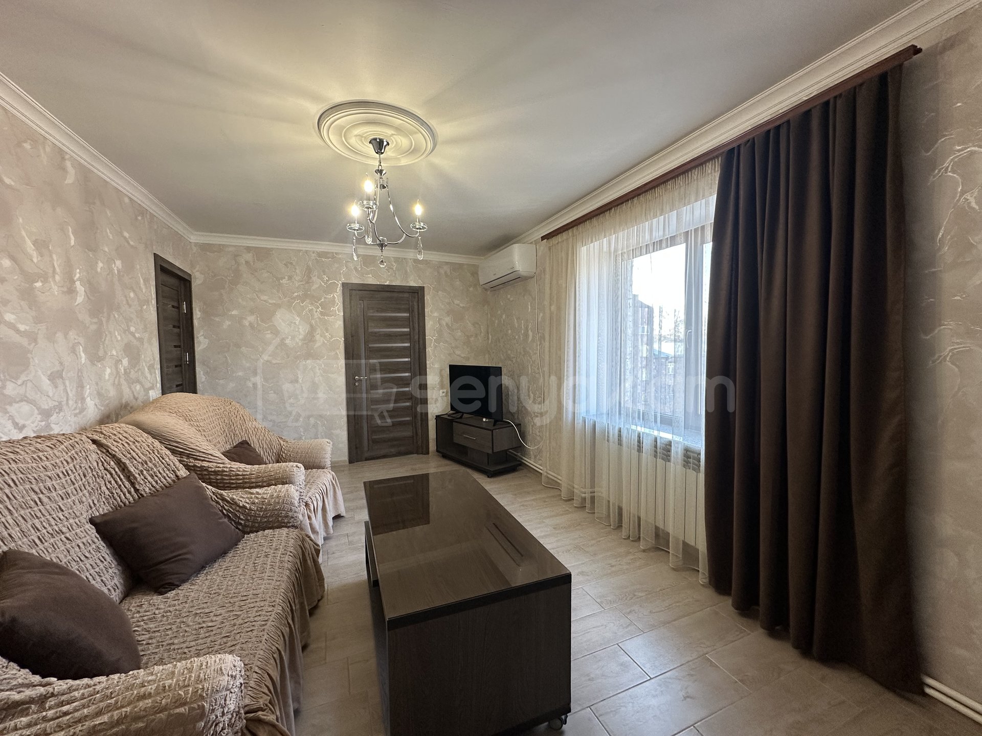 4 Սենյականոց Բնակարան Քարե Շենքում, 74քմ, 5/5 հարկ, Կապիտալ Վերանորոգված, Կահավորված, Արևկող