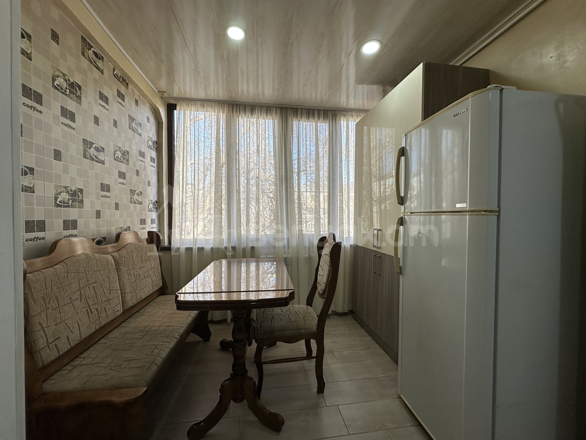 4 Սենյականոց Բնակարան Քարե Շենքում, 74քմ, 5/5 հարկ, Կապիտալ Վերանորոգված, Կահավորված, Արևկող