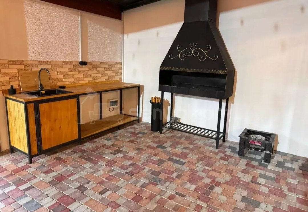 1 Սենյականոց Շքեղ Առանձնատուն, 150քմ, Լողավազանով