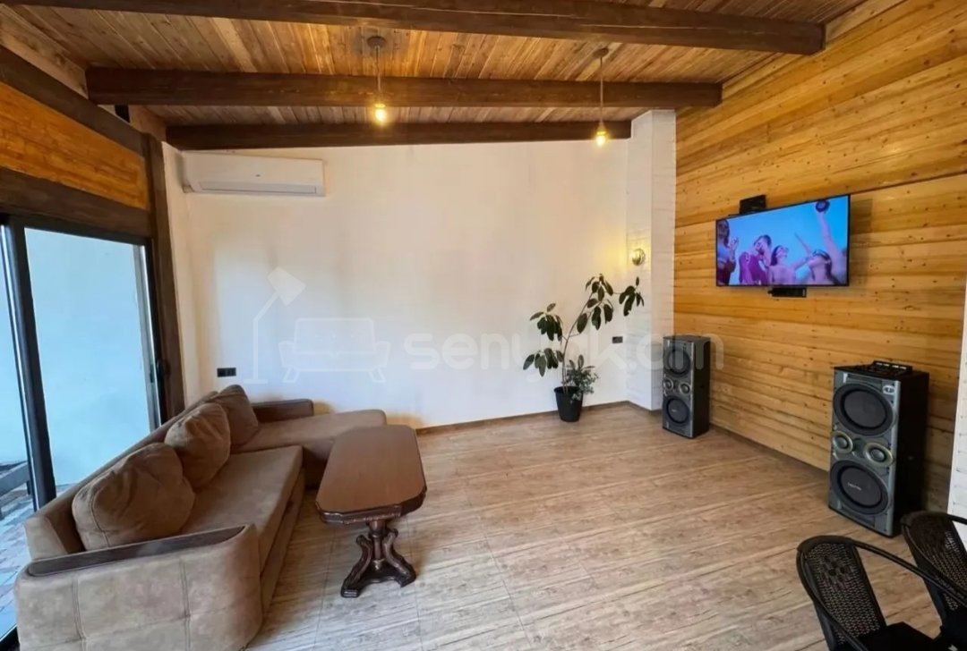 1 Սենյականոց Շքեղ Առանձնատուն, 150քմ, Լողավազանով