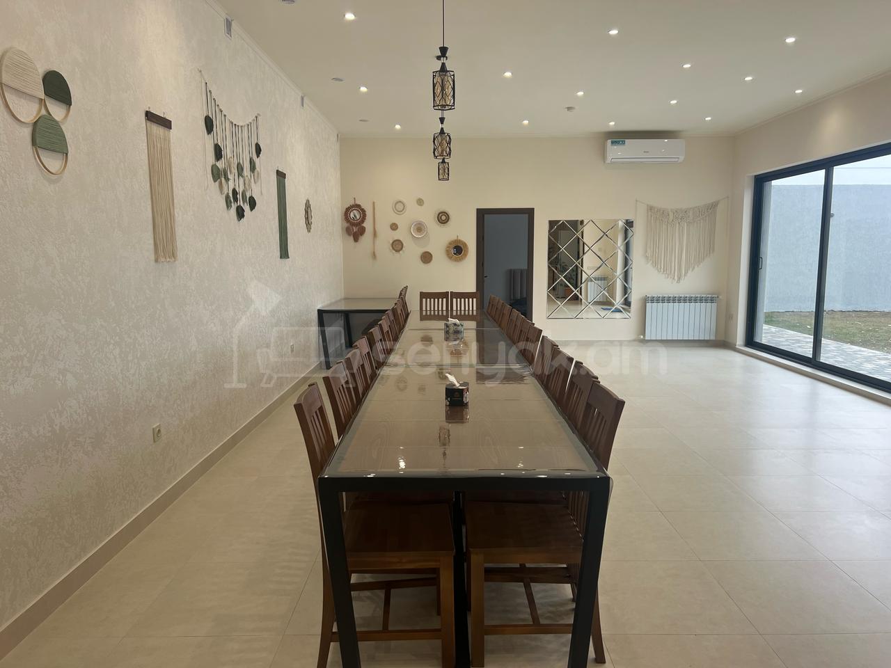 3 Սենյականոց Շքեղ Առանձնատուն, 200քմ, Լողավազանով