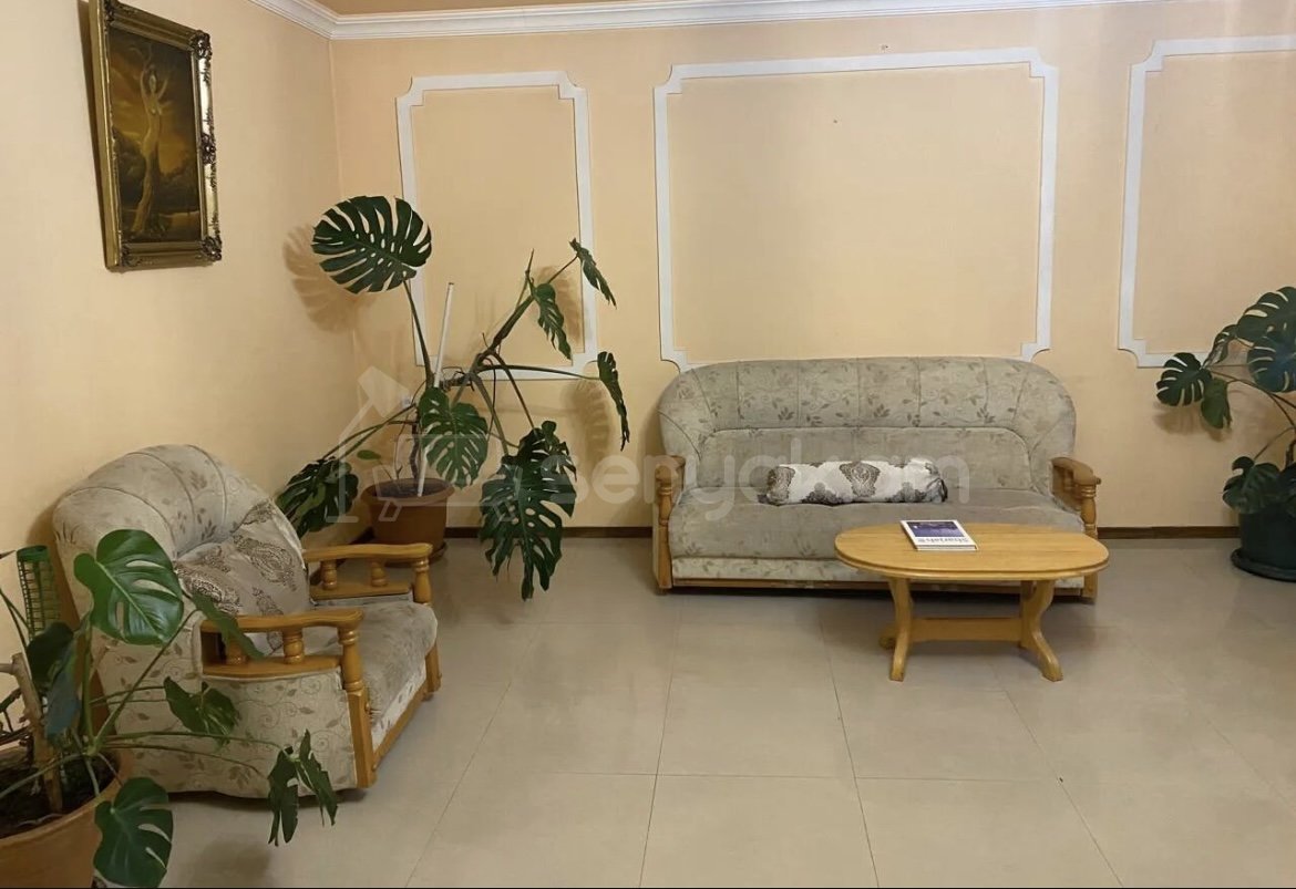 3 Սենյականոց Բնակարան Քարե Շենքում, 90քմ, 4/4 հարկ, Կապիտալ Վերանորոգված, Կահավորված, Արևկող