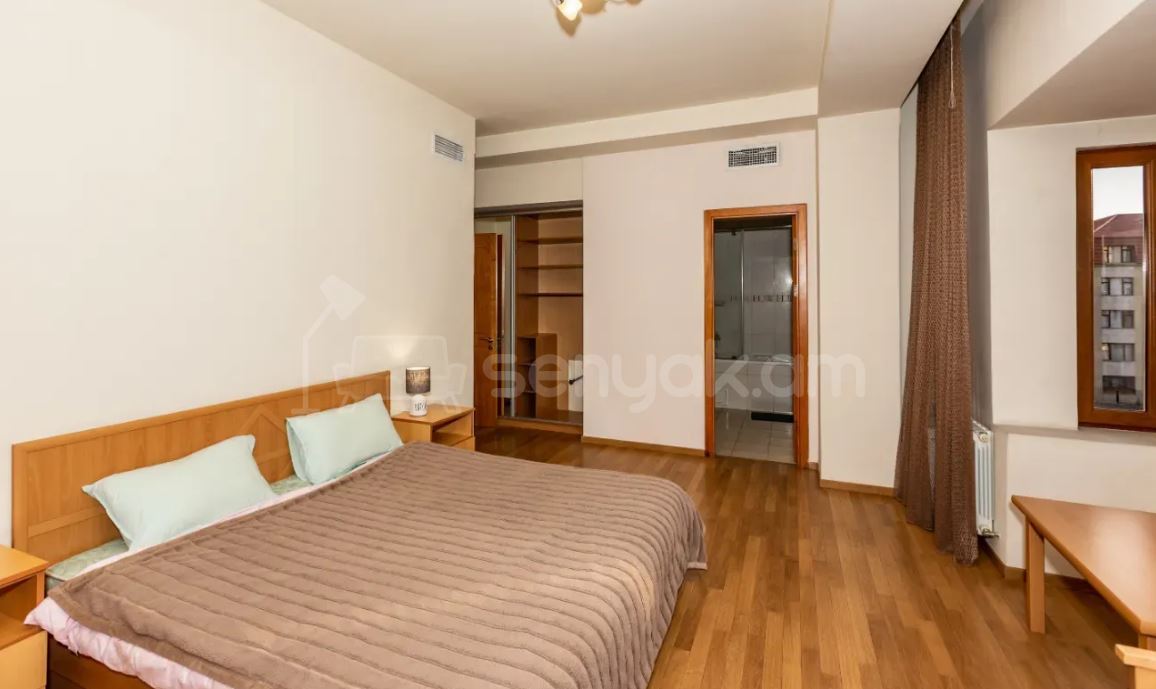 2 Սենյականոց Բնակարան Նորակառույցում, 81քմ, 3/6 հարկ, Կապիտալ Վերանորոգված, Կահավորված, Արևկող