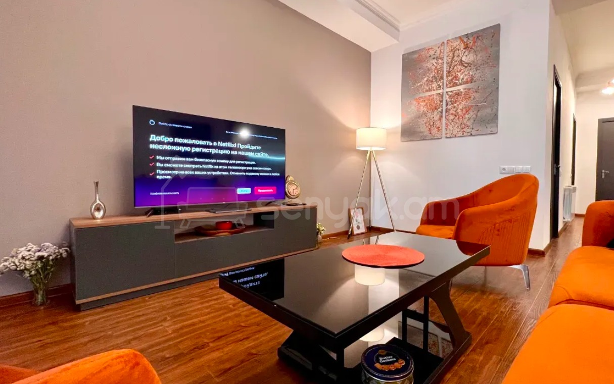 3 Սենյականոց Բնակարան, 98քմ, 8/8 հարկ, Դիզայներական Վերանորոգված, Կահավորված, Արևկող