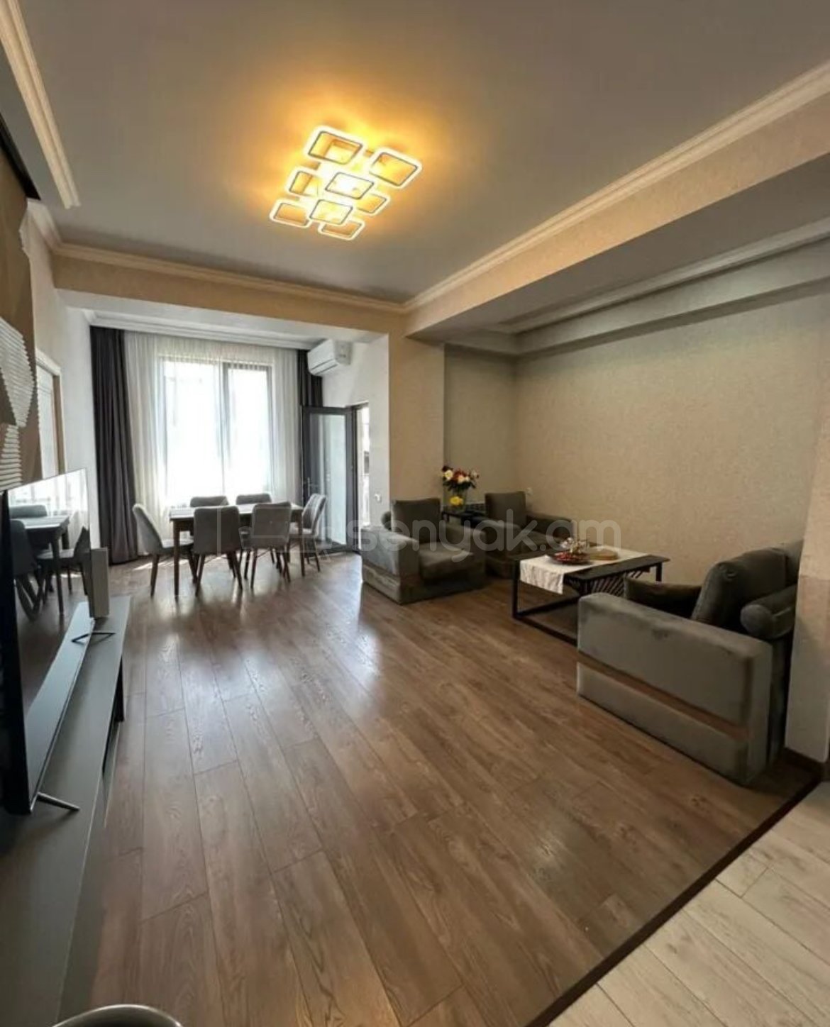 3 Սենյականոց Բնակարան Նորակառույցում, 78քմ, 3/4 հարկ, Դիզայներական Վերանորոգված