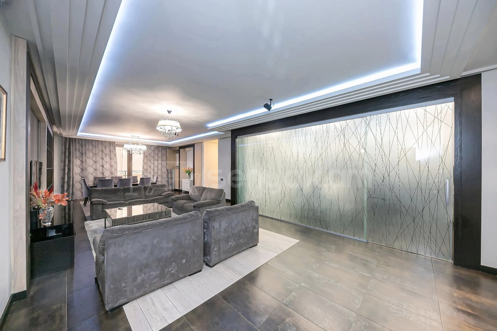 4 Սենյականոց Բնակարան Նորակառույցում, 219քմ, 9/16 հարկ, Դիզայներական Վերանորոգված