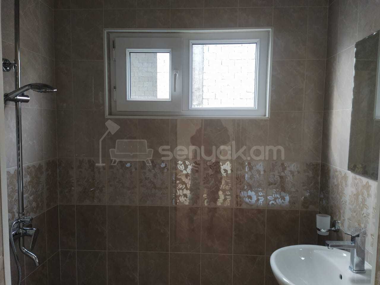 Նորակառույց Օֆիսային Տարածք, 180քմ