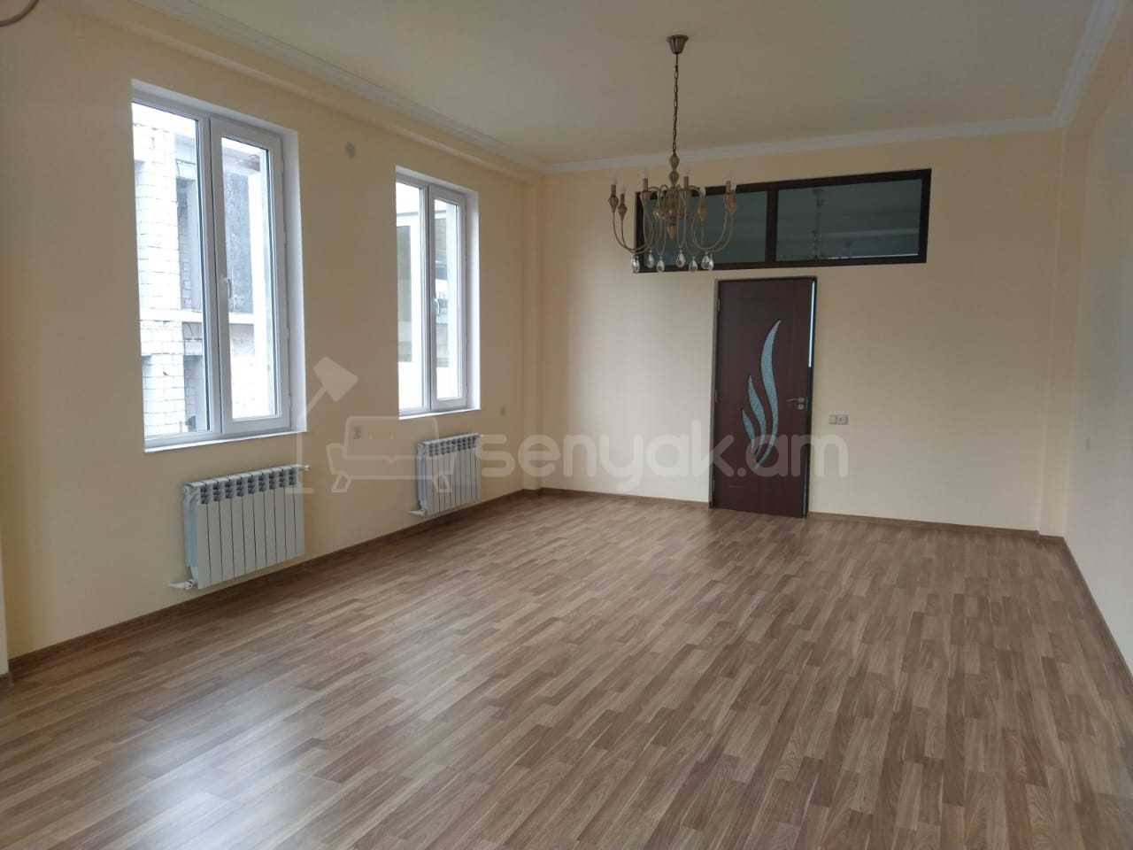 Նորակառույց Օֆիսային Տարածք, 180քմ