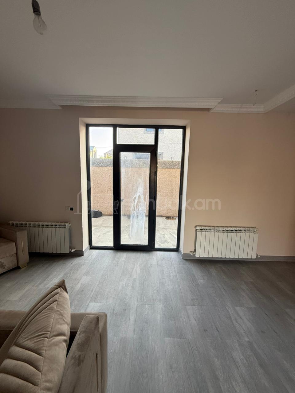 5 Սենյականոց Սեփական Տուն, 140քմ, Կապիտալ Վերանորոգված