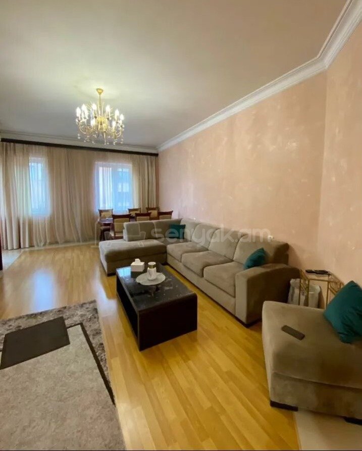 3 Սենյականոց Բնակարան, 120քմ, 8/9 հարկ, Կապիտալ Վերանորոգված