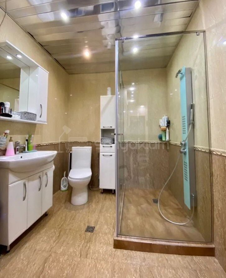 3 Սենյականոց Բնակարան, 120քմ, 8/9 հարկ, Կապիտալ Վերանորոգված