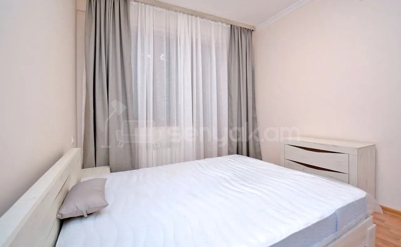 4 Սենյականոց Բնակարան Նորակառույցում, 120քմ, 17/17 հարկ, Դիզայներական Վերանորոգված