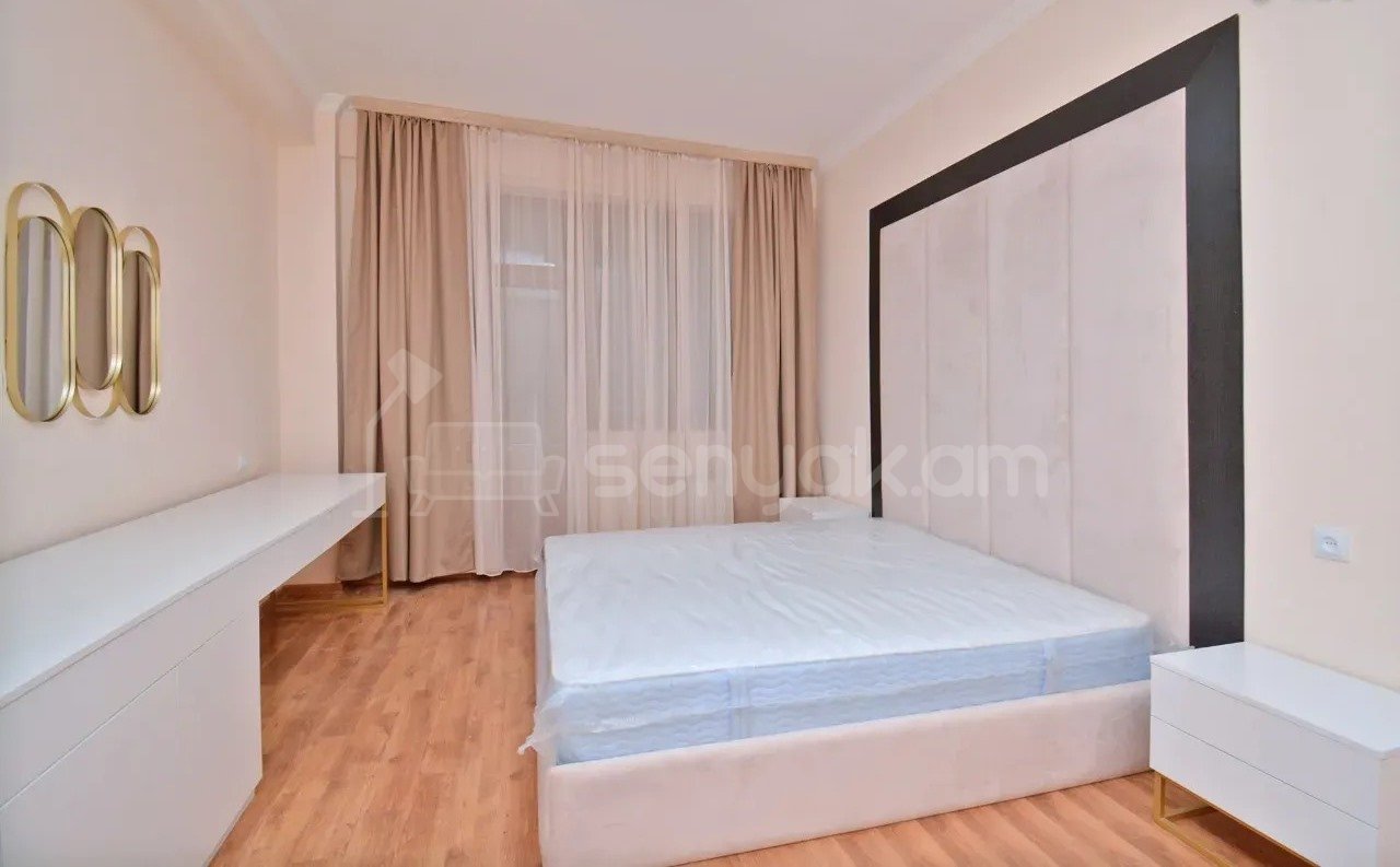 4 Սենյականոց Բնակարան Նորակառույցում, 120քմ, 17/17 հարկ, Դիզայներական Վերանորոգված