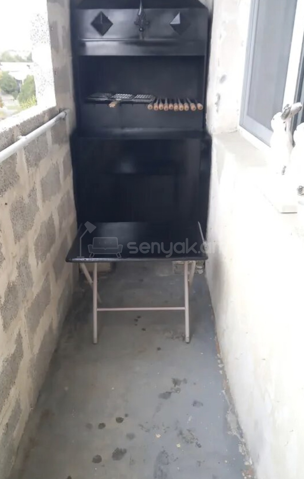 3 Սենյականոց Բնակարան Քարե Շենքում, 80քմ, 5/5 հարկ, Նորմալ Վիճակում