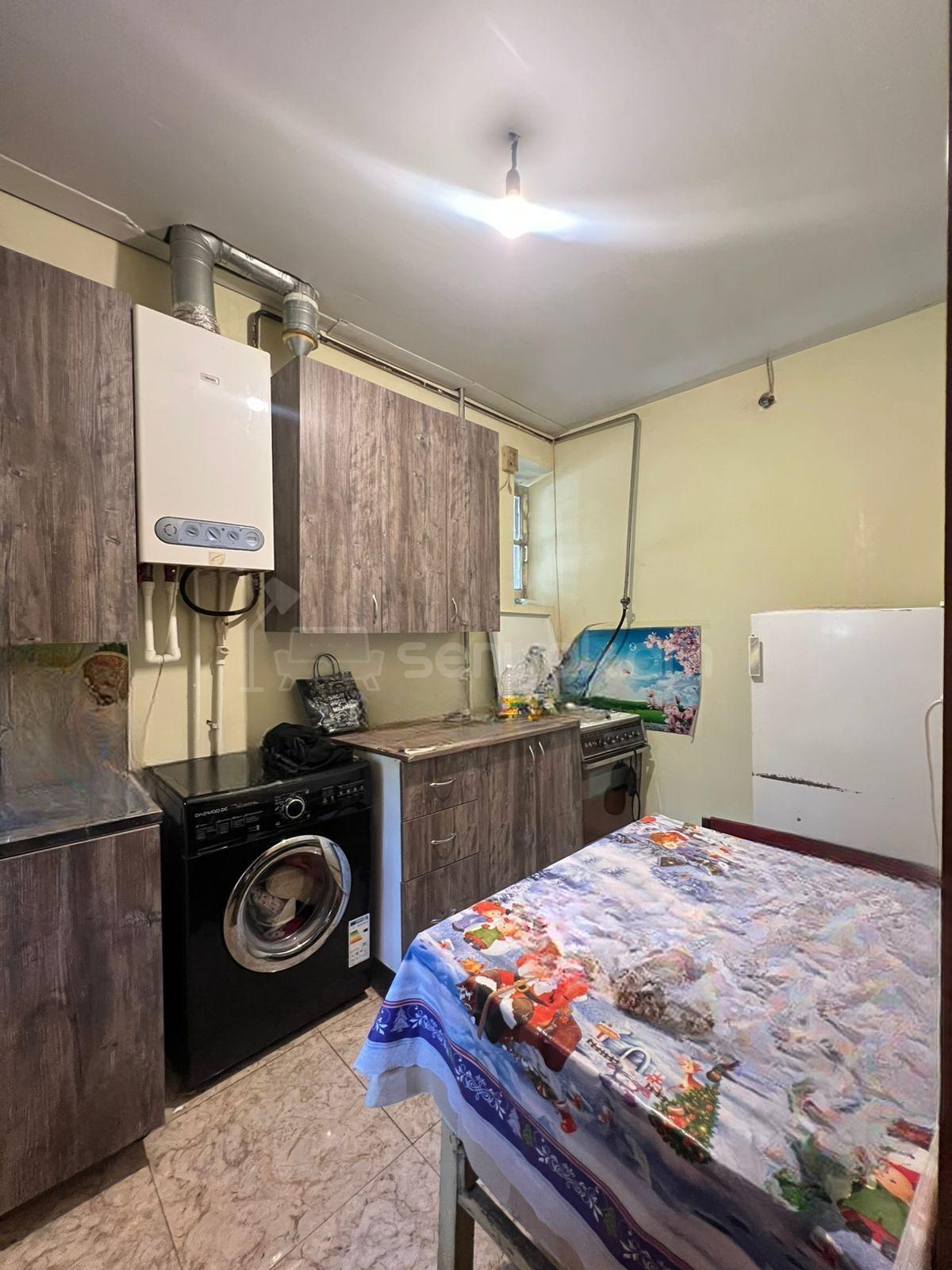 6 Սենյականոց Սեփական Տուն, 220քմ, Կոսմետիկ Վերանորոգված