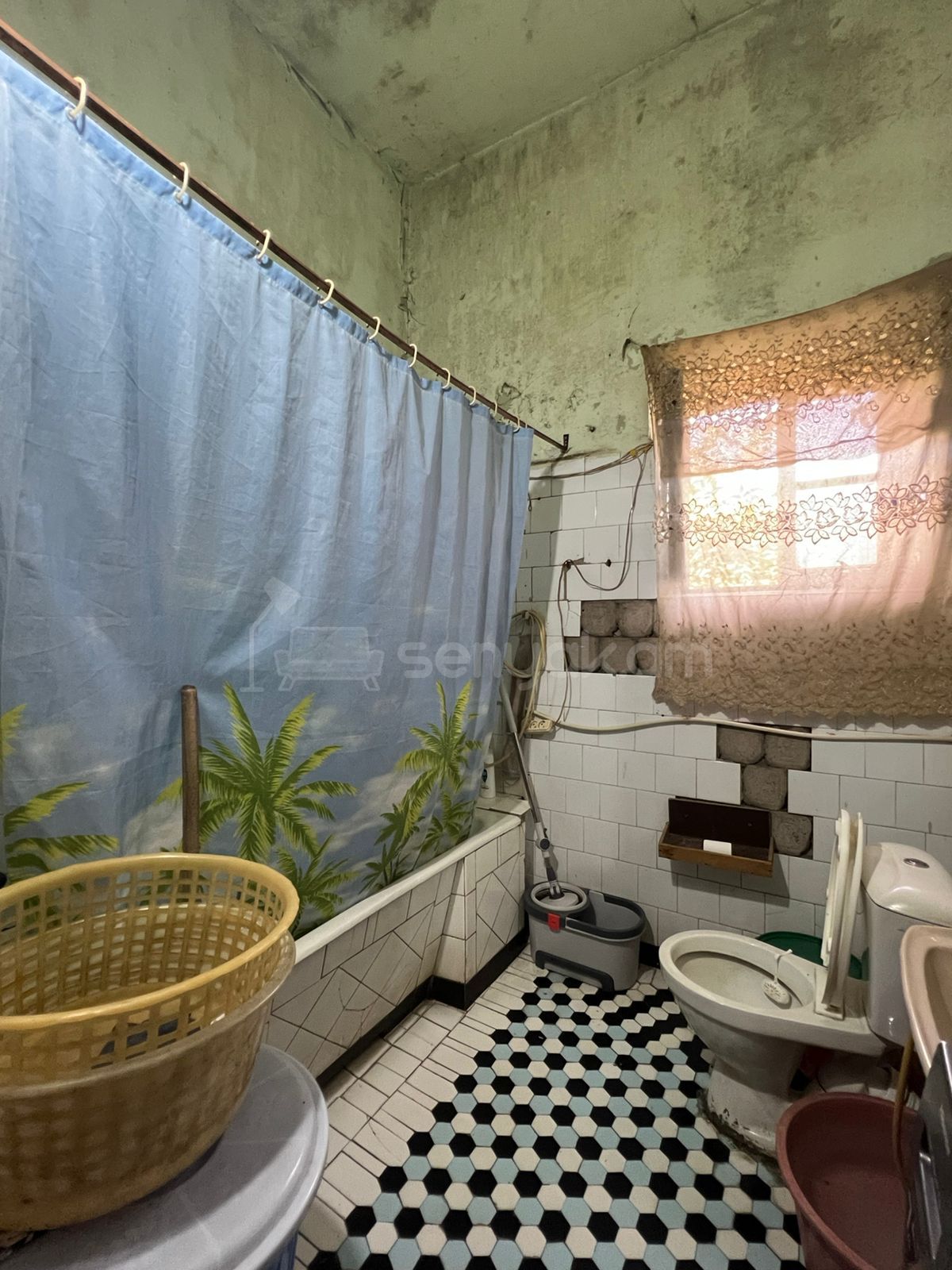 6 Սենյականոց Սեփական Տուն, 220քմ, Կոսմետիկ Վերանորոգված