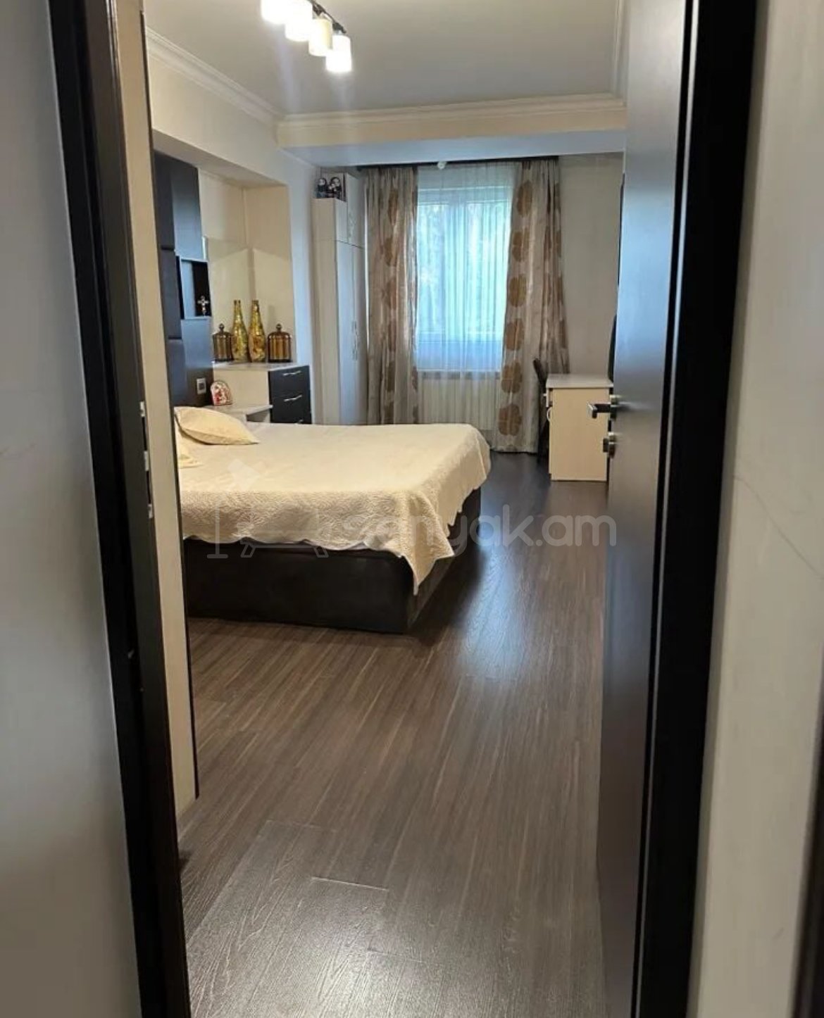 3 Սենյականոց Բնակարան, 74քմ, 5/10 հարկ, Կապիտալ Վերանորոգված