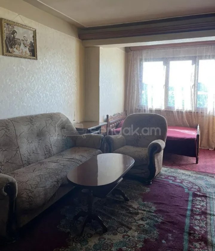 1 Սենյականոց Բնակարան, 45քմ, 4/9 հարկ, Նորմալ Վիճակում, Կահավորված, Արևկող