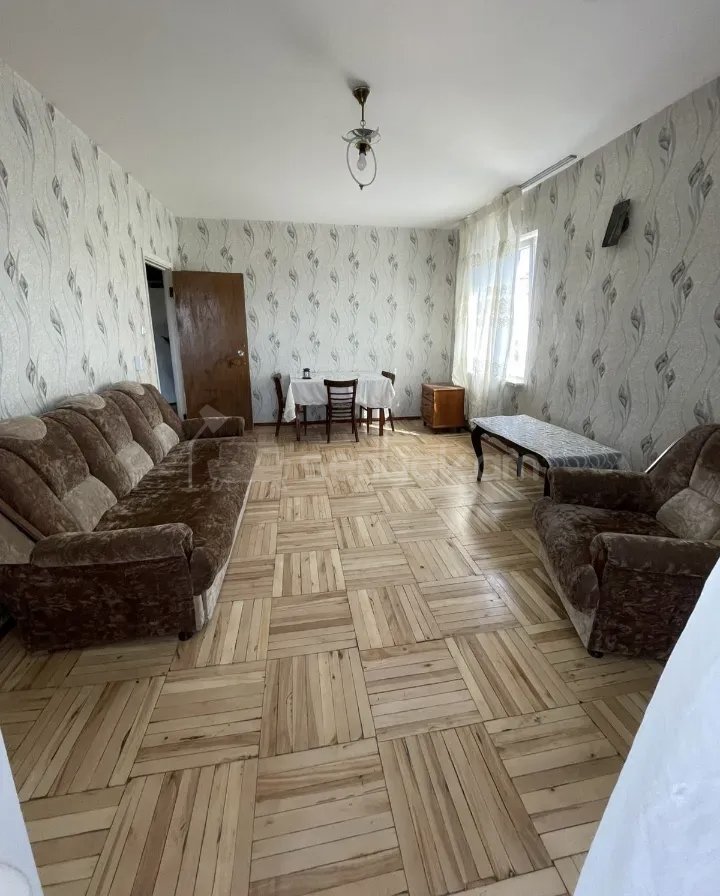 1 Սենյականոց Բնակարան, 50քմ, 6/9 հարկ, Նորմալ Վիճակում, Կահավորված, Արևկող