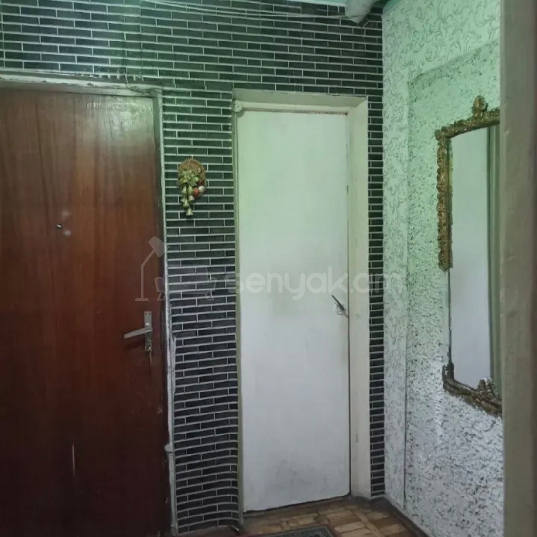 1 Սենյականոց Բնակարան, 46քմ, 3/9 հարկ, Պետական Վիճակում