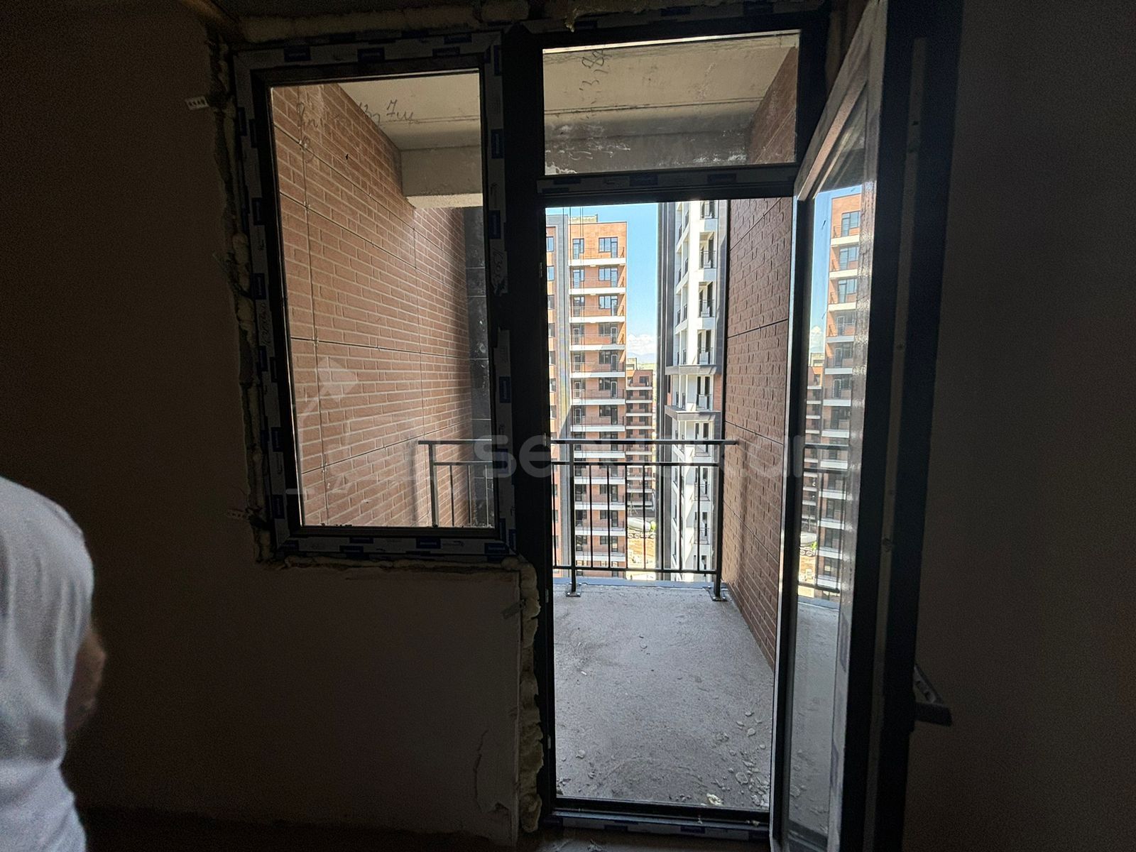 3 Սենյականոց Բնակարան Նորակառույցում, 68քմ, 10/15 հարկ, Պետական Վիճակում