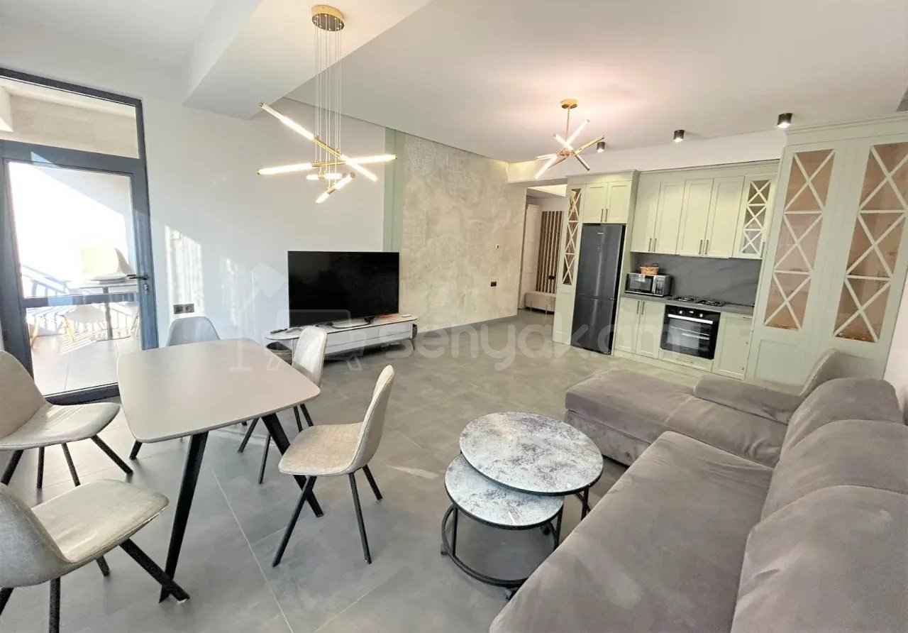 3 Սենյականոց Բնակարան Քարե Շենքում, 80քմ, 2/5 հարկ, Դիզայներական Վերանորոգված, Կահավորված, Արևկող