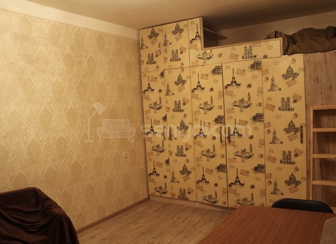 1 Սենյականոց Բնակարան Քարե Շենքում, 29քմ, 5/5 հարկ, Կոսմետիկ Վերանորոգված