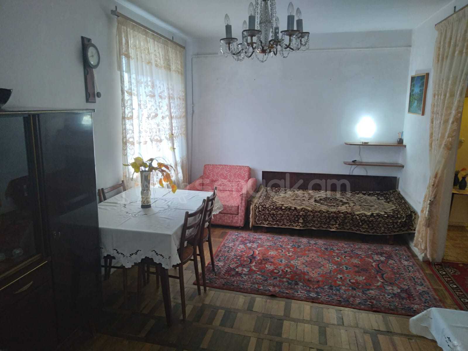 2 Սենյականոց Բնակարան, 51քմ, 1/5 հարկ, Պետական Վիճակում