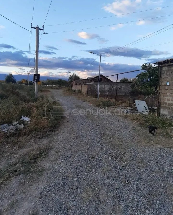 Բնակելի Նշանակության Հողատարածք, 890քմ