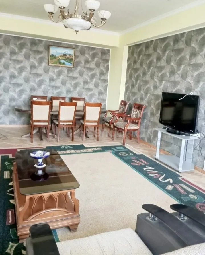 3 Սենյականոց Բնակարան Նորակառույց Քարե Շենքում, 124քմ, 6/10 հարկ, Կապիտալ Վերանորոգված, Կահավորված