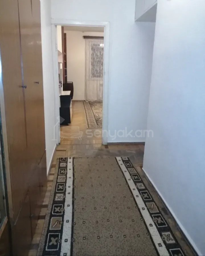 3 Սենյականոց Բնակարան, 70քմ, 4/12 հարկ, Նորմալ Վիճակում, Կահավորված