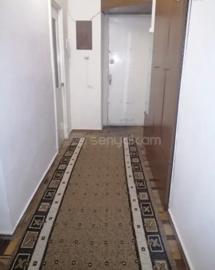 3 Սենյականոց Բնակարան, 70քմ, 4/12 հարկ, Նորմալ Վիճակում, Կահավորված