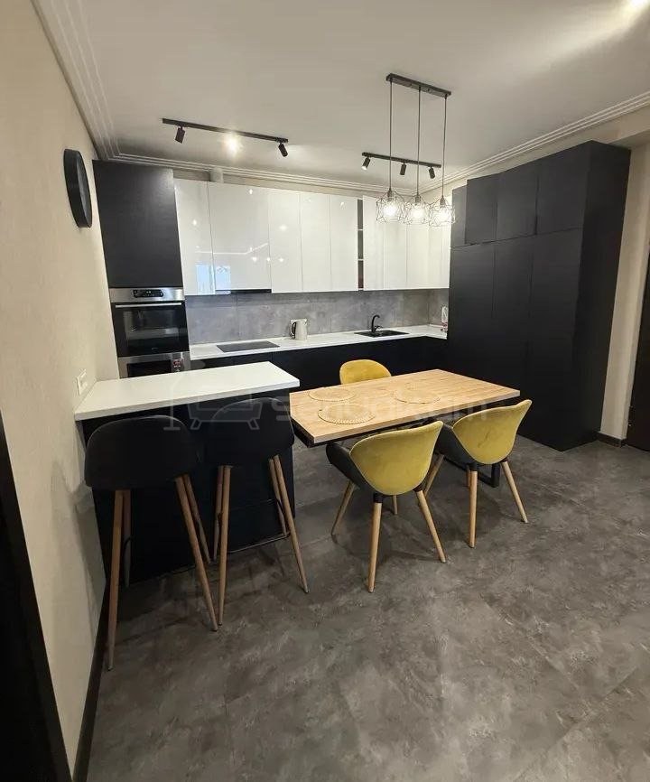 2 Սենյականոց Բնակարան Նորակառույցում, 65քմ, 12/17 հարկ, Դիզայներական Վերանորոգված, Կահավորված, Արևկող