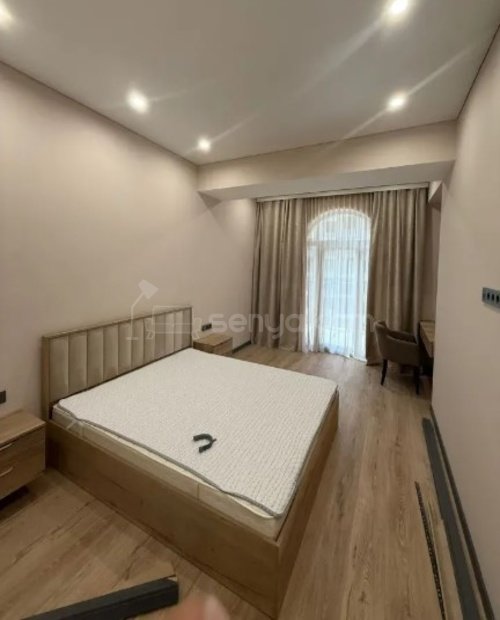 4 Սենյականոց Բնակարան Նորակառույցում, 91քմ, 5/14 հարկ, Դիզայներական Վերանորոգված, Կահավորված, Արևկող