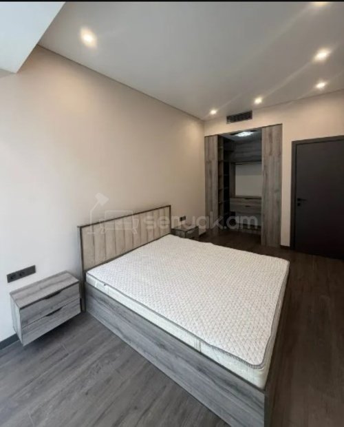 4 Սենյականոց Բնակարան Նորակառույցում, 91քմ, 5/14 հարկ, Դիզայներական Վերանորոգված, Կահավորված, Արևկող