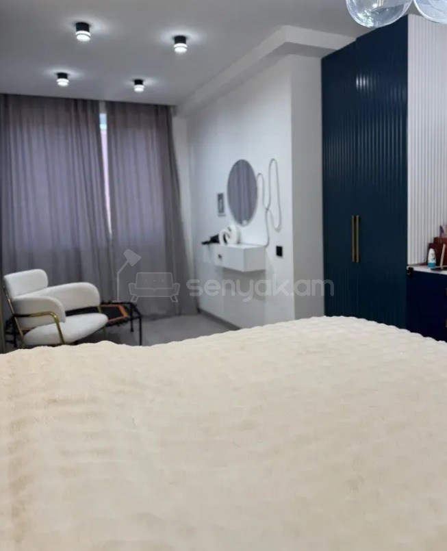 3 Սենյականոց Բնակարան Քարե Շենքում, 80քմ, 4/4 հարկ, Դիզայներական Վերանորոգված, Կահավորված, Արևկող