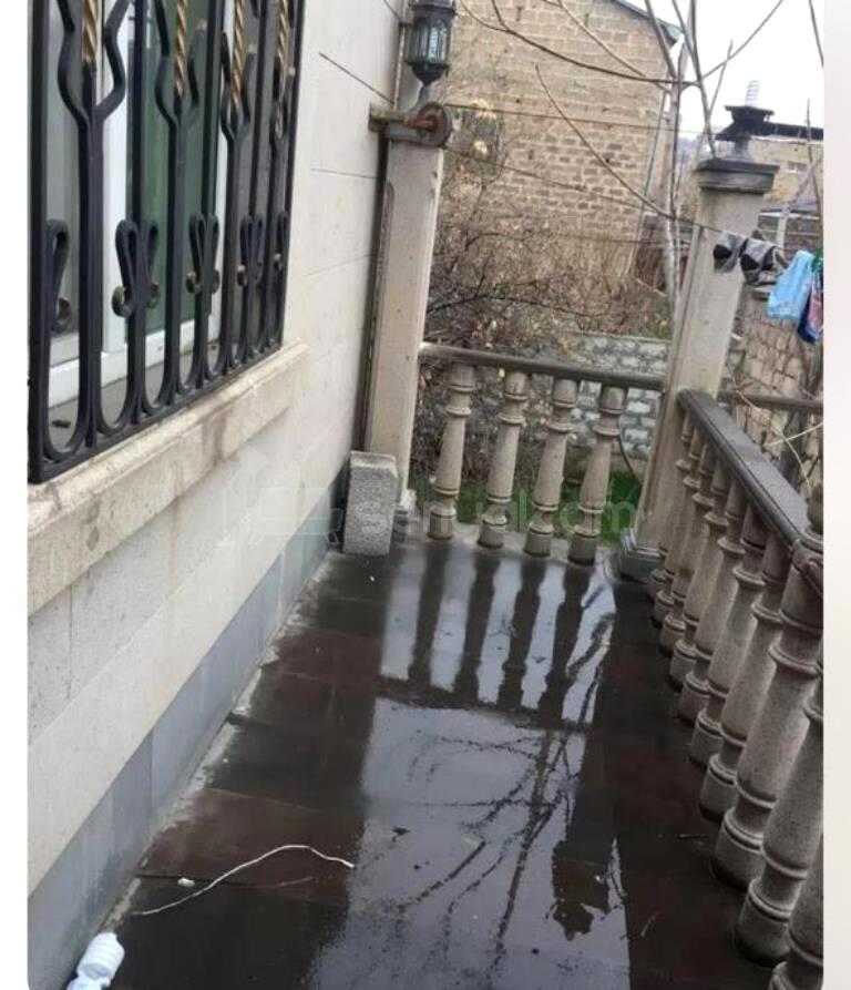 3 Սենյականոց Սեփական Տուն, 130քմ, Կոսմետիկ Վերանորոգված, Կահավորված