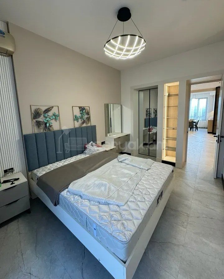 2 Սենյականոց Բնակարան Քարե Շենքում, 55քմ, 4/5 հարկ, Դիզայներական Վերանորոգված