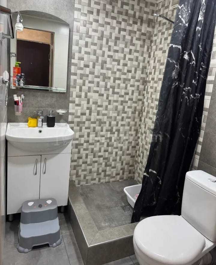 1 Սենյականոց Բնակարան, 32քմ, 2/4 հարկ, Կապիտալ Վերանորոգված