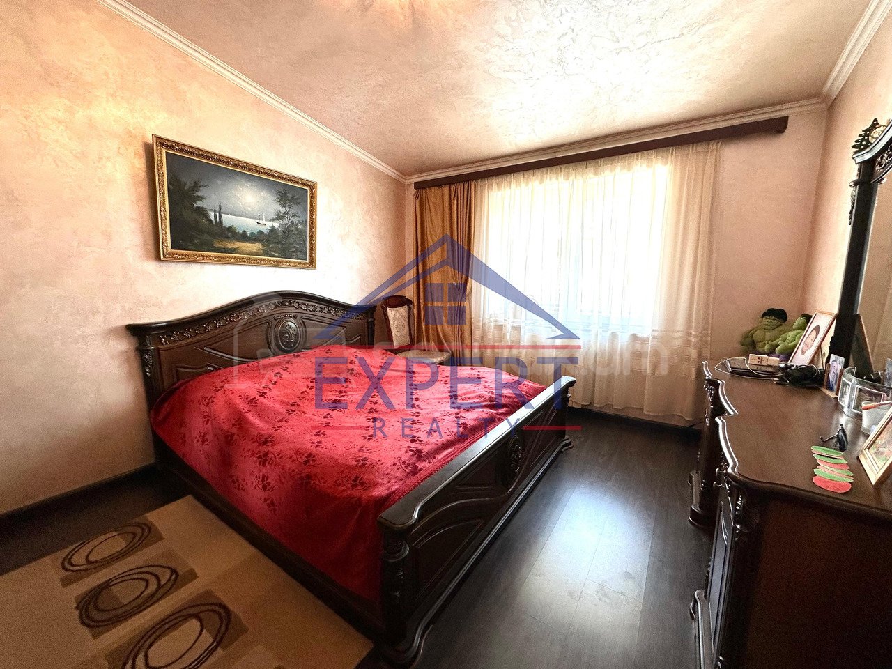 4 Սենյականոց Բնակարան Քարե Շենքում, 92քմ, 7/7 հարկ, Կապիտալ Վերանորոգված