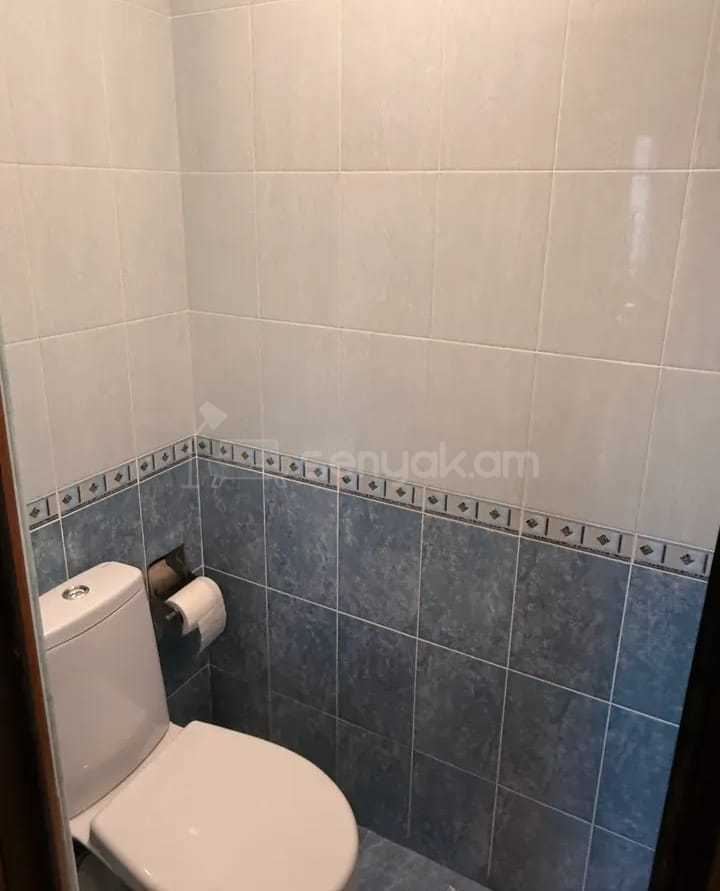 3 Սենյականոց Բնակարան, 76քմ, 8/9 հարկ, Նորմալ Վիճակում