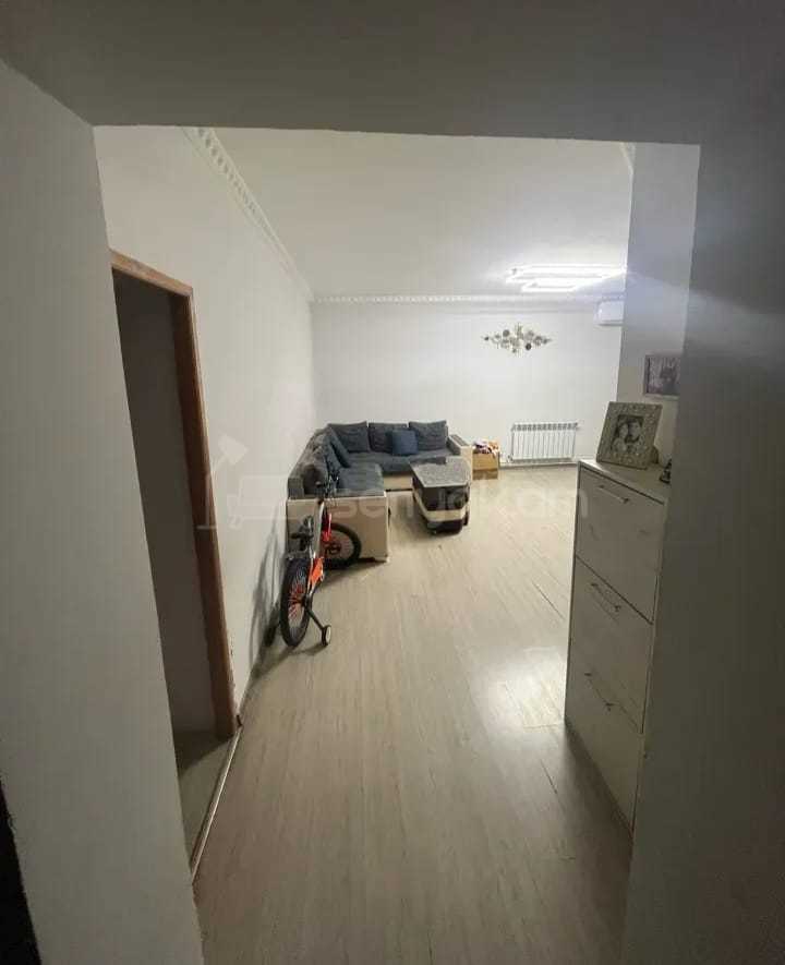 3 Սենյականոց Բնակարան, 66քմ, 2/16 հարկ, Նորմալ Վիճակում