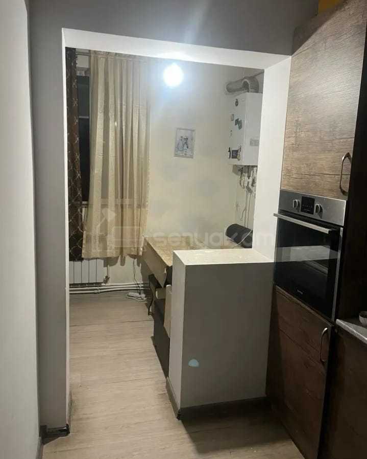 3 Սենյականոց Բնակարան, 66քմ, 2/16 հարկ, Նորմալ Վիճակում