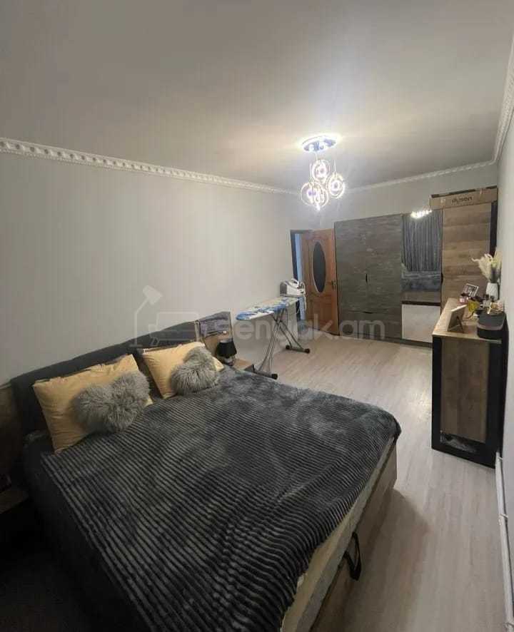 3 Սենյականոց Բնակարան, 66քմ, 2/16 հարկ, Նորմալ Վիճակում