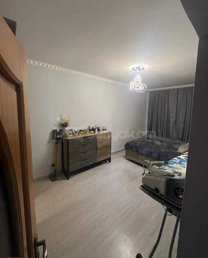 3 Սենյականոց Բնակարան, 66քմ, 2/16 հարկ, Նորմալ Վիճակում