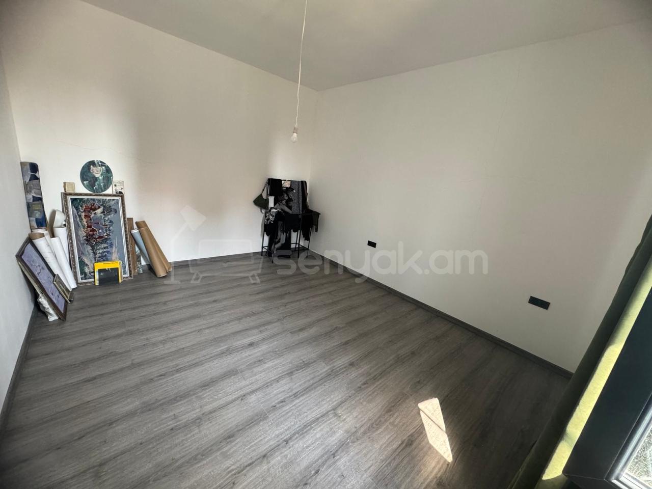 4 Սենյականոց Սեփական Տուն, 90քմ, Կապիտալ Վերանորոգված