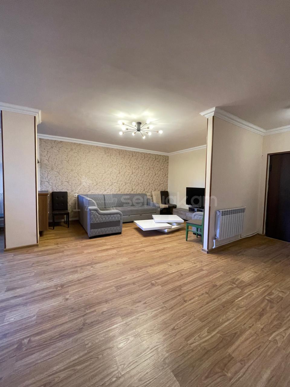 4 Սենյականոց Բնակարան, 110քմ, 2/12 հարկ, Կապիտալ Վերանորոգված, Կահավորված, Արևկող