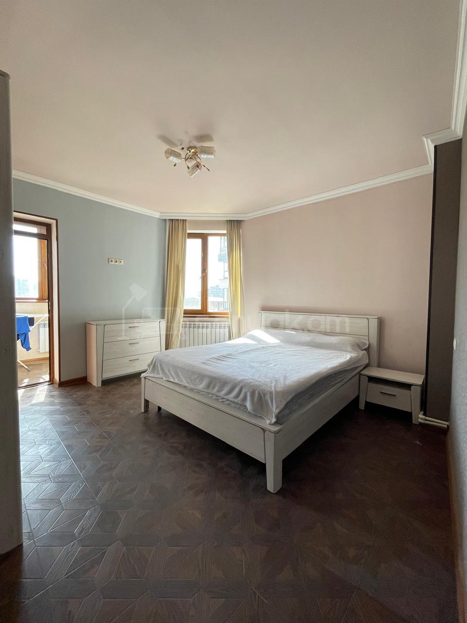 4 Սենյականոց Բնակարան, 110քմ, 2/12 հարկ, Կապիտալ Վերանորոգված, Կահավորված, Արևկող